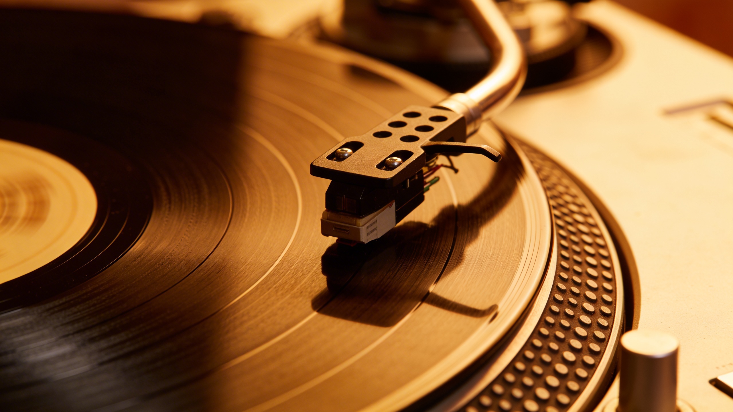 Discos de Vinil Coloridos: Guia Completo do Colecionador sobre Formatos, Qualidade e Valor